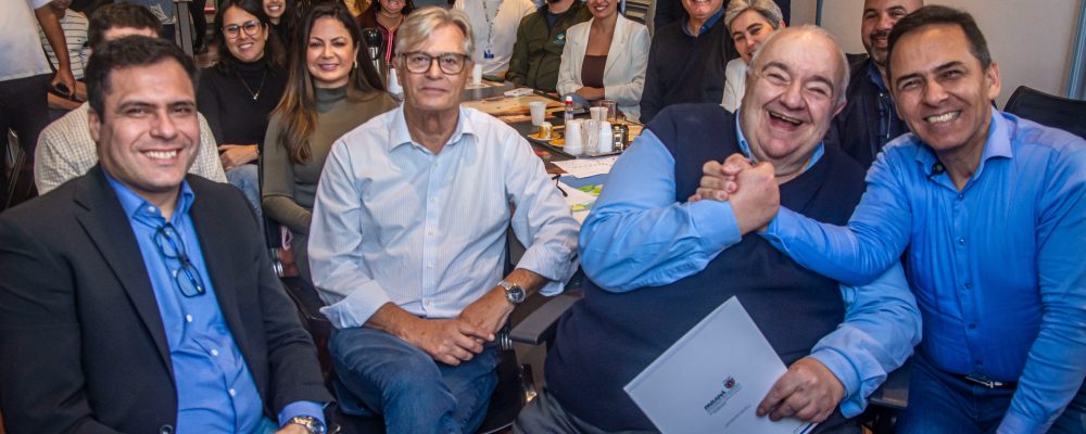 Governo do Estado e Prefeitura propõem adoção de prédios históricos por empresas portuárias em Paranaguá